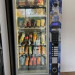 Distributeur Necta labélisé Vending VERTICALE