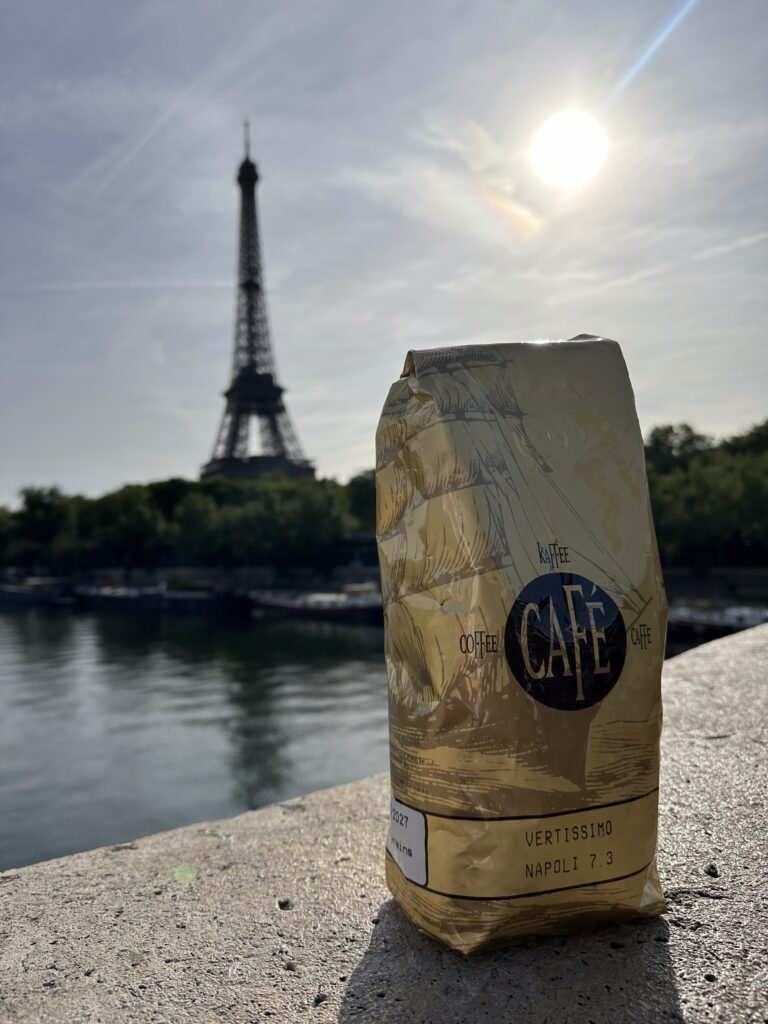 Café Vertissimo livraison France - Tour Eiffel Paris